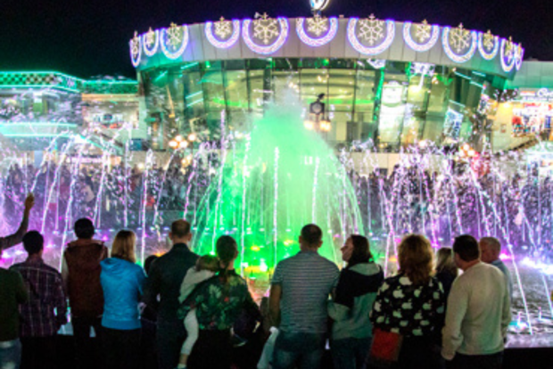 沙姆沙伊赫：私人接送至 Soho 广场和冰吧
