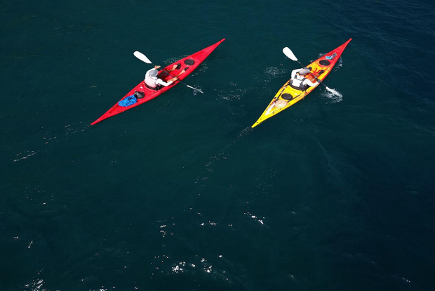 Amalfiküste: Kajak- & Schnorcheltour, Wasserfall, Bucht & Strand
