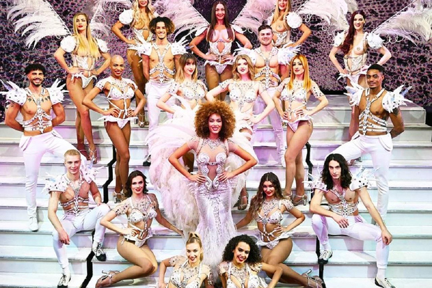 Parigi: cena e spettacolo di 3 portate al Paradis Latin Cabaret