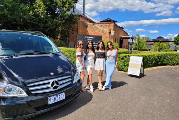 Yarra Valley Wineries Private Tour - Up to 14 travellers