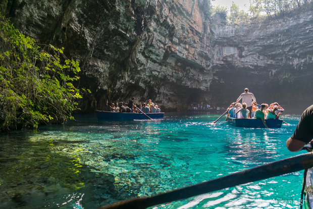 Argostoli: Tour delle grotte di Melissani e Drogarati con degustazione di vino