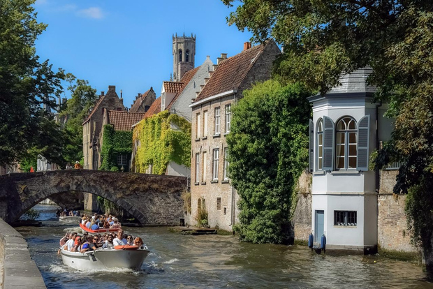 Bruges: tour guidato e giro in barca con degustazione di birra opzionale