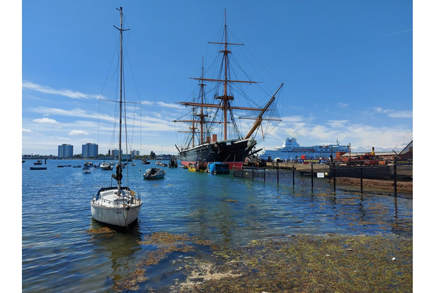 朴茨茅斯：朴茨茅斯往事徒步之旅