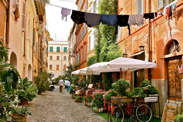 Ancient and Medieval Rome: through Trastevere's Undergrounds