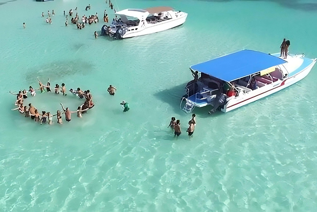 Da Bayahibe: Isola di Saona, Open Bar, motoscafo e pranzo
