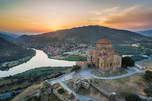 Мцхета-Джвари + Гори-Уфлисцихе Индивидуальный тур