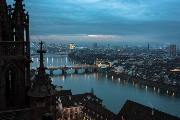 Basel: Privat skräddarsydd rundtur med en lokal guide