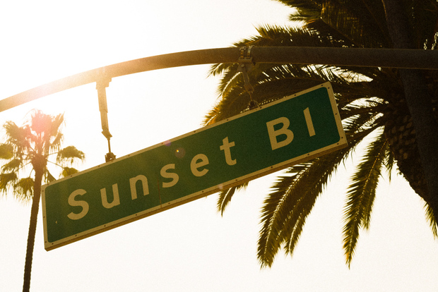 Tour a piedi dei veri crimini e delle storie infestate del Sunset Strip