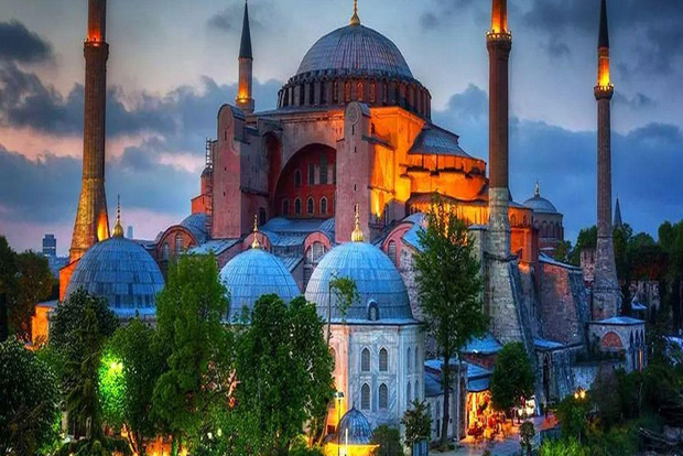 Passeio pela Mesquita Azul, Hagia Sophia, Palácio de Topkapi e Grande Bazar