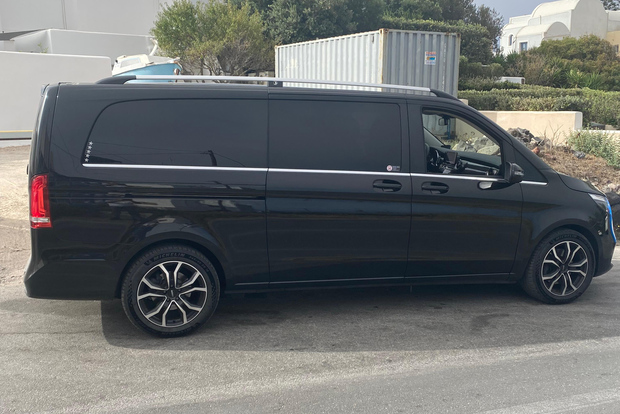 Trasferimenti a Santorini 24 ore su 24, 7 giorni su 7