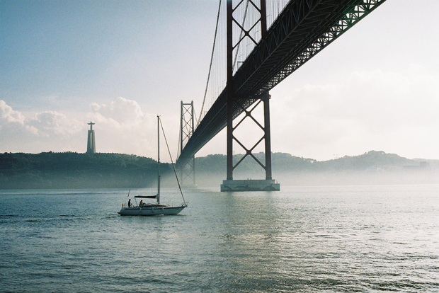 Lisbon: Private and personal sailing excursion