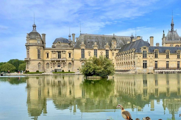 Parigi: Castello di Chantilly Trasferimento privato 3 persone