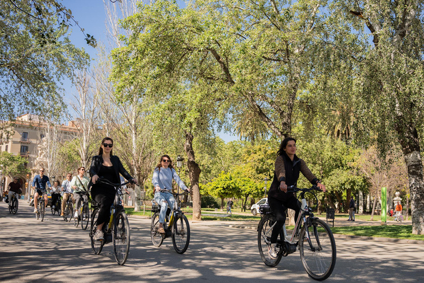 Barcelone : Les points forts de Gaudi en eBike