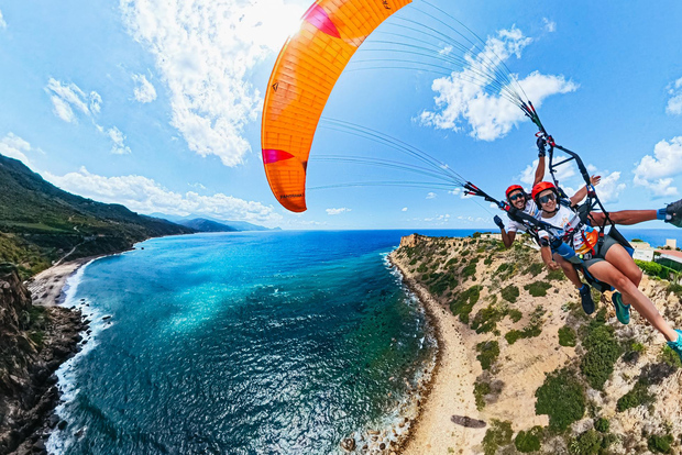 Cefalù: Tandemflygning med skärmflyg och GoPro13-video