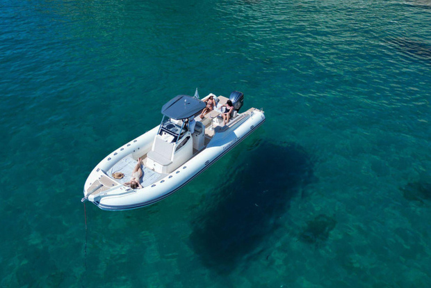 Cagliari: three-hour dinghy tour in the Gulf of Angeles