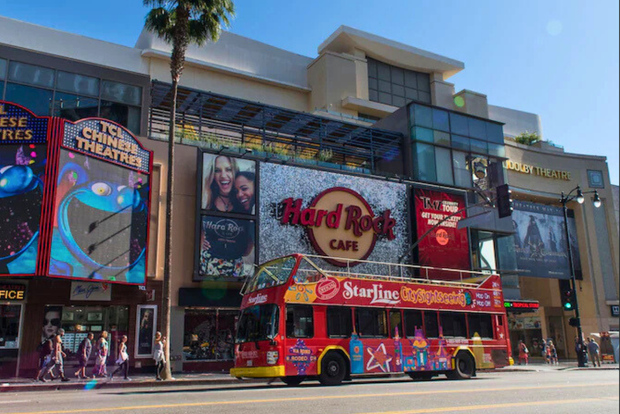 洛杉矶：带语音导览的观光巴士游