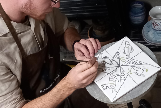 Vietri sul Mare: majolica decoration workshop