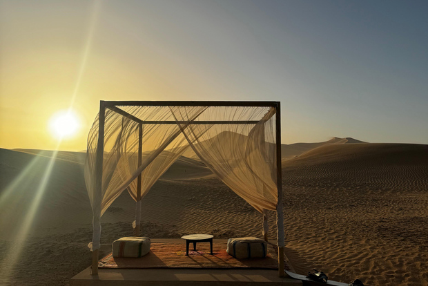 从马拉喀什出发：瓦尔扎扎特和梅尔祖卡 2 日游（含餐）