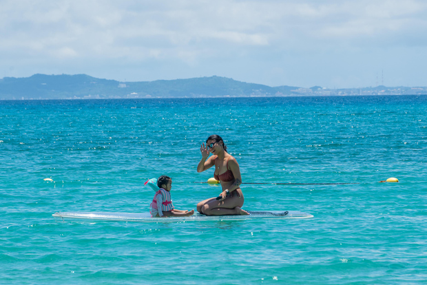 冲绳岛乐趣：Tsuken 海上活动