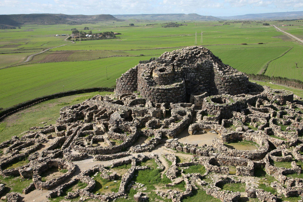 Cagliari: Nuraghe Barumini and Giara Park with Wine Tasting