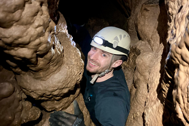 Lisbona: Tour delle grotte del Parco Naturale di Arrábida con guida