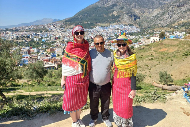 Fes: Transfer till Tanger via Chefchaouen