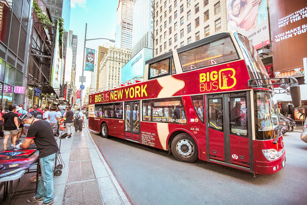New York: tour turistico hop-on hop-off in autobus scoperto