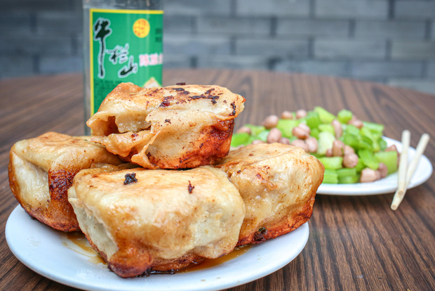 Peking: Nightlife-Foodie-Tour mit Tuk-Tuk