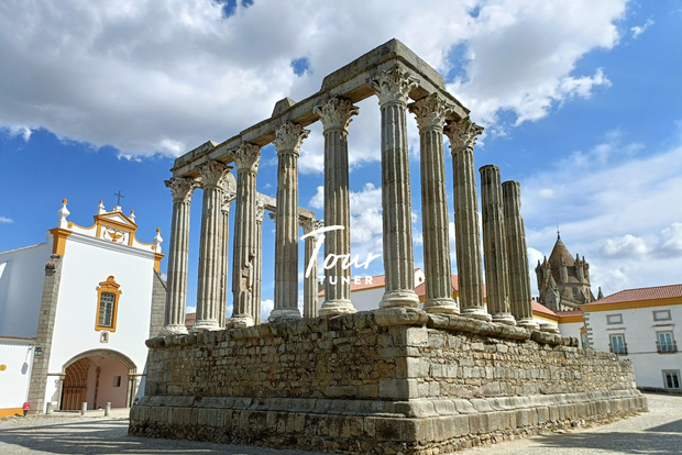 Lisbona ⇄ Algarve (in entrambe le direzioni) con sosta a Évora