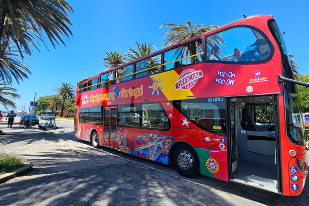Oporto: Tour en autobús turístico con paradas libres