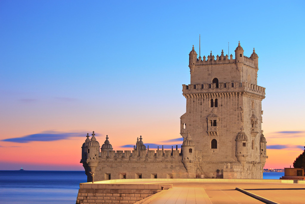 Lisbona in un giorno: tour storico di un giorno intero in minivan