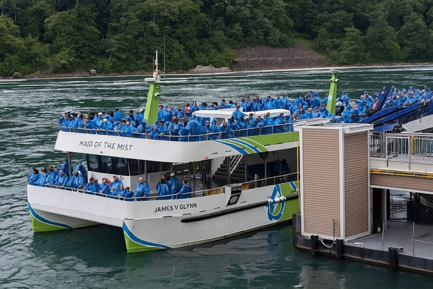 尼亚加拉瀑布美国：尼亚加拉一瞥，乘船畅游更多精彩