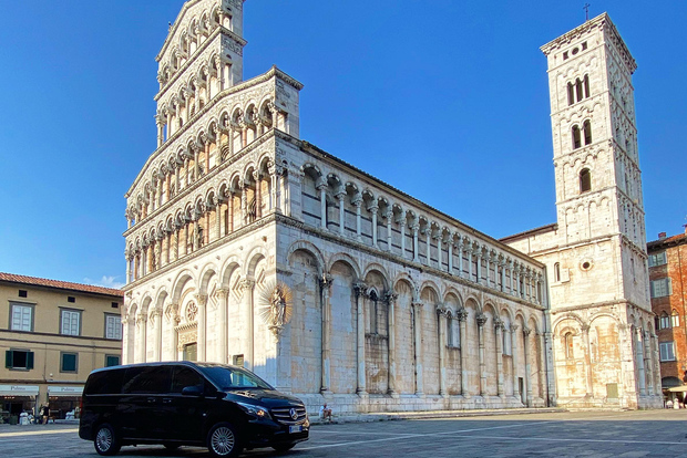 Excursión a Lucca y Torre de Pisa + Degustación de vinos en furgoneta desde Livorno