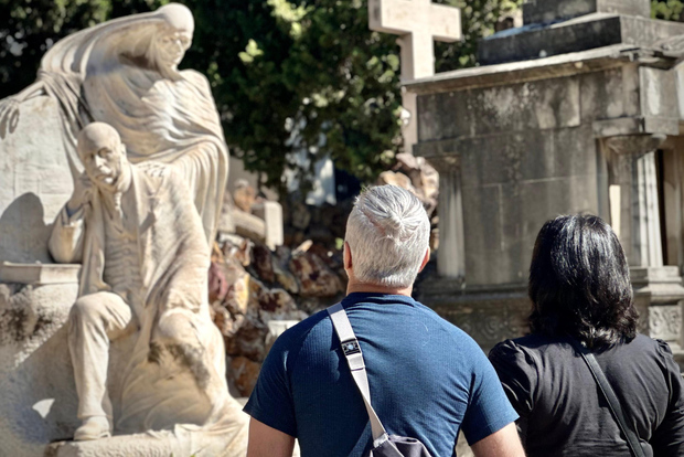 Barcellona nascosta: tour a piedi del cimitero di Montjuïc