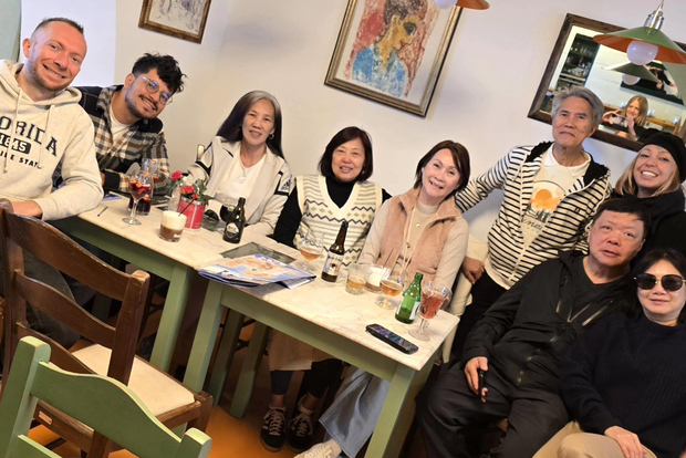 Tour a pie divertido e informativo con un local en la ciudad de Miconos