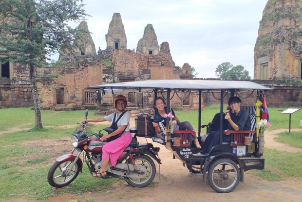 Templi di Angkor e benedizione dei monaci con Lady Tuk Tuk e guida