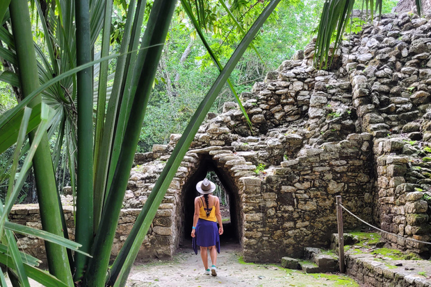 Desde Riviera Maya: Coba, Punta Laguna y Cenote Viaje Guiado