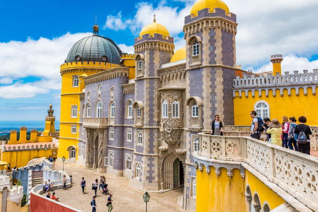 Lisbona: Tour di Sintra, Palazzo Pena, Costa di Cabo Roca e Cascais