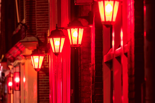 阿姆斯特丹：德瓦伦和咖啡店之旅