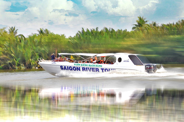 Hô-Chi-Minh-Ville, delta du Mékong et pagode en hors-bord