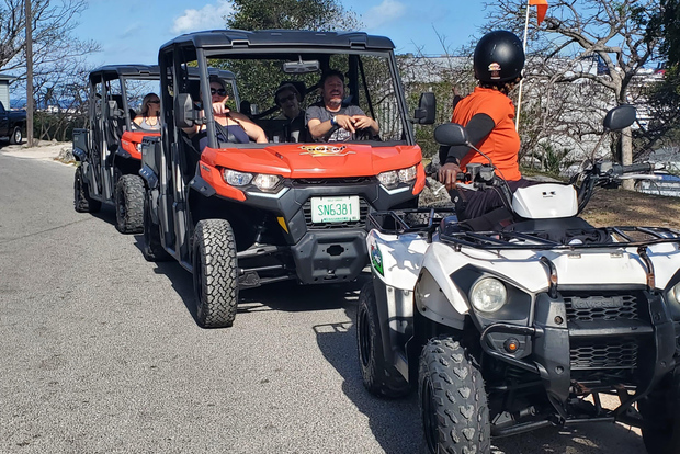 拿骚：巴哈马岛吉普车之旅（含巴哈马午餐）
