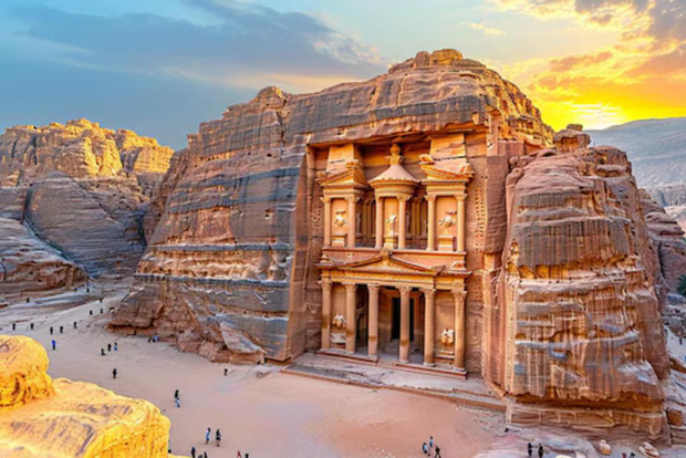 安曼：佩特拉、瓦迪拉姆与死海双日专属之旅