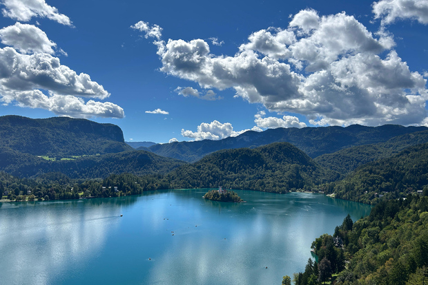 Von Zagreb aus: Ljubljana mit Seilbahn, Burg und Bleder See