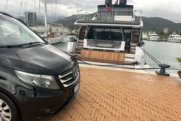 Private transfer SALERNO center - SALERNO AIRPORT