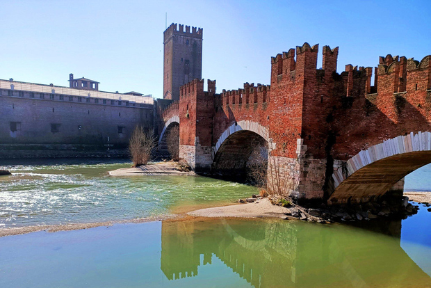 Verona: History and Hidden Gems Guided Walking Tour