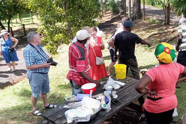 Исследуйте Сент-Джорджес: 3-часовая автомобильная экскурсия.
