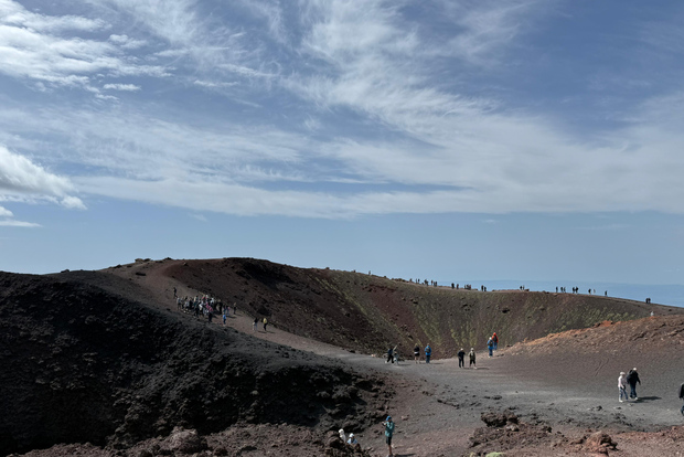 Катания: утренний тур на джипах по Этне