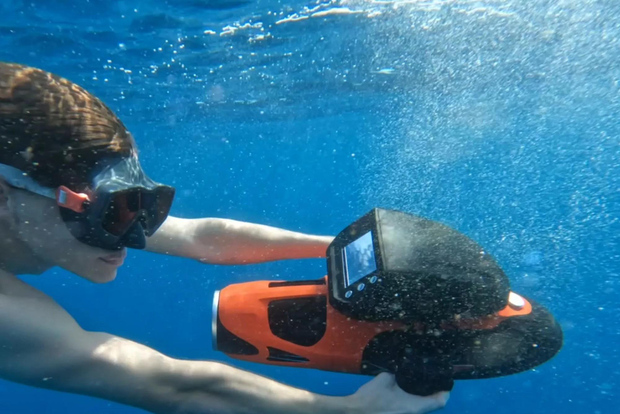 Marsella: aventura en scooter submarino