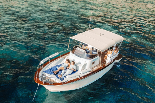 Cinque Terre Sunset boat tour : golden hour on the water