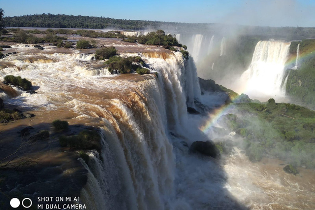 Foz do Iguaçu: Brazil/Argentina Sides Iguazu Falls Day Tour